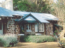 Faversham Cottages & Alpaca Stud Farm - Kingaroy Accommodation 0