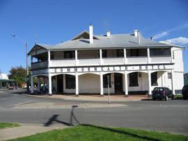 Jarrahmond VIC Kingaroy Accommodation