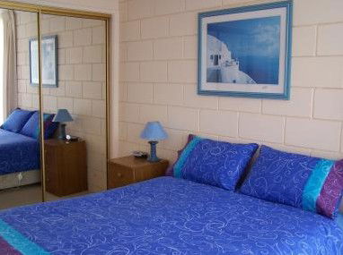 Penguin Mews - Kingaroy Accommodation 2
