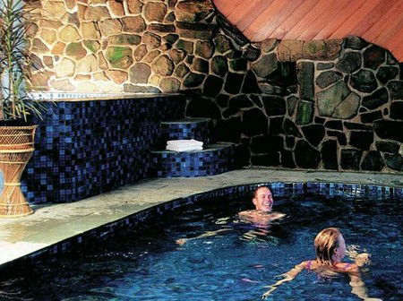 Falls Creek Hotel - Kingaroy Accommodation 3