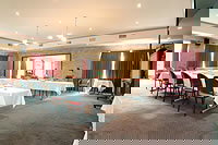 Clan Lakeside Lodge - Kingaroy Accommodation 4