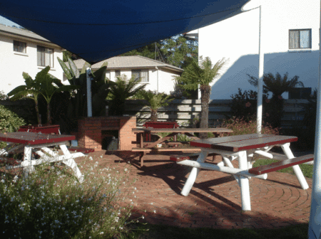 Peninsular Apartments - Kingaroy Accommodation 1