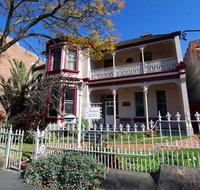 Alishan International Guesthouse - Kingaroy Accommodation