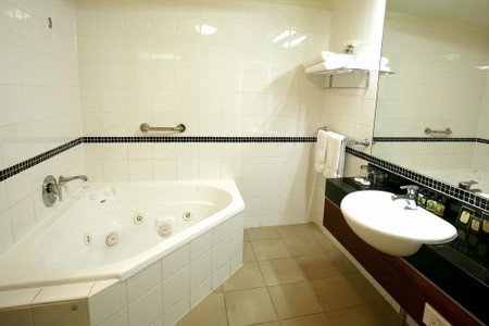 Lasseters Hotel Casino - Kingaroy Accommodation 3