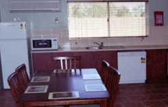 Emerald Explorers Inn - Kingaroy Accommodation 1