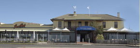 Barwon Heads Hotel - Kingaroy Accommodation 0