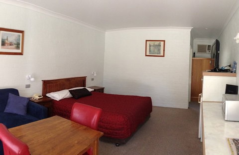 Golden Chain Border Gateway Motel - Kingaroy Accommodation 5