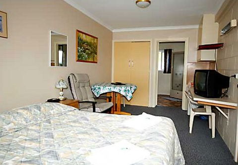 Turnin Motel - Kingaroy Accommodation 1