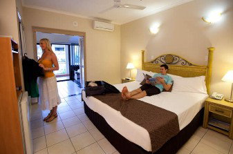 Regal Port Douglas - Kingaroy Accommodation 2