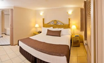 Regal Port Douglas - Kingaroy Accommodation 3