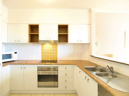 Oaks Seaforth Resort - Kingaroy Accommodation 2