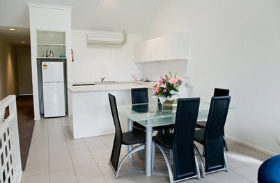 Nepean Country Club - Kingaroy Accommodation 2