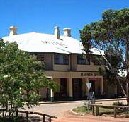 Hawker Hotel Motel