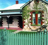 Naracoorte Cottages - Smith Street Villa - Kingaroy Accommodation