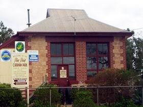 Pine Point Caravan Park - Kingaroy Accommodation 0