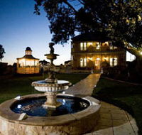 Rose-Eden House - Kingaroy Accommodation
