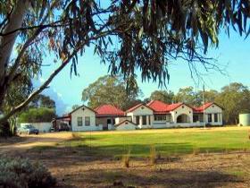 Cummins SA Kingaroy Accommodation