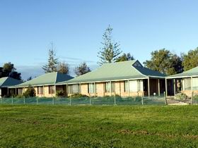 Wallaroo North Beach Tourist Park - Kingaroy Accommodation 0