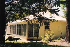 Wilkadene Cottage - Kingaroy Accommodation 0