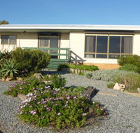 Oaklands Beach House - Kingaroy Accommodation