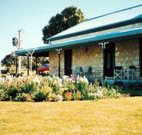 Robe House - Kingaroy Accommodation