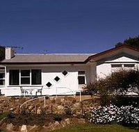 The Pines Holiday Home - Kingaroy Accommodation