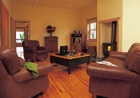 Quince Cottage - Kingaroy Accommodation 2