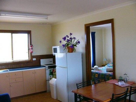 Windana Cottages - Kingaroy Accommodation 3