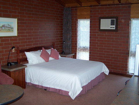 Highway One Motel Port Augusta - Kingaroy Accommodation 4