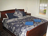 Naracoorte Cottages - MacDonnell House - Kingaroy Accommodation 1