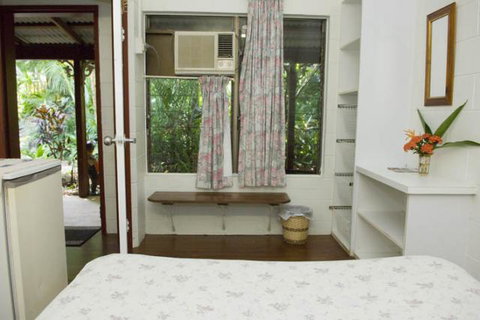 Cooktown Motel Pam's Place - Kingaroy Accommodation 5