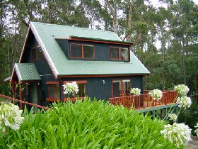 Tree Tops Cascades - Kingaroy Accommodation 0