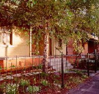 Seasons of Tasmania - Kingaroy Accommodation
