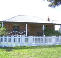 Miranda Cottage - Kingaroy Accommodation