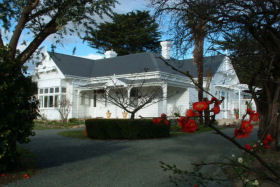 Huonville Guesthouse - Kingaroy Accommodation 0