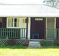 Old Whisloca Cottage - Kingaroy Accommodation