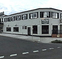 Wharf Hotel Wynyard - Kingaroy Accommodation