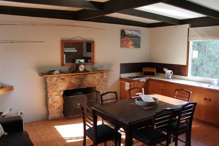 Flinders Island Cabin Park And Car Hire - Kingaroy Accommodation 3