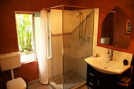 Cedar Park Rainforest Resort - Kingaroy Accommodation 1