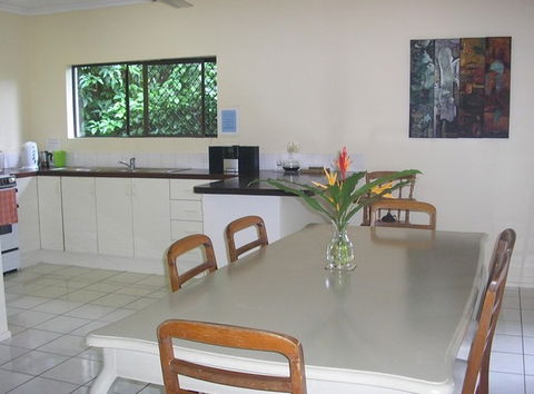 Kuranda Villas - Kingaroy Accommodation 2