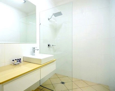 Cairns Queenslander Apartments - Kingaroy Accommodation 4