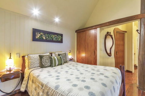 Secrets On The Lake - Kingaroy Accommodation 6