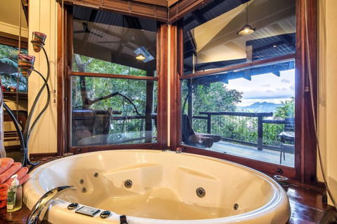 Secrets On The Lake - Kingaroy Accommodation 7