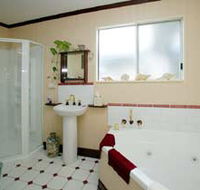 The Left Bank - Kilkivan