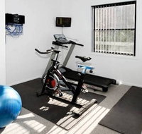 Ballarat Views Executive House - Kingaroy Accommodation