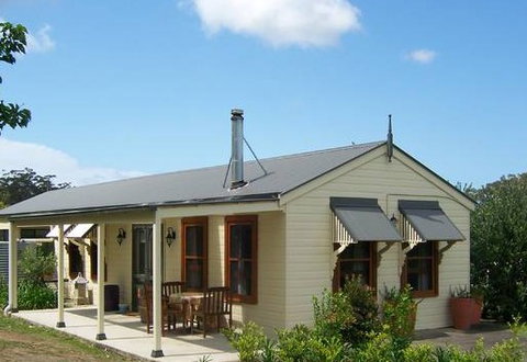 Hillcrest Cottage - Kingaroy Accommodation 1