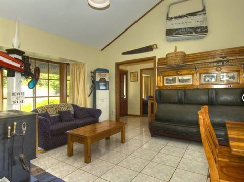 Lavender Views - Kingaroy Accommodation 4