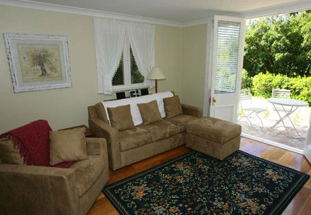 Jasmine Cottage - Kingaroy Accommodation 4