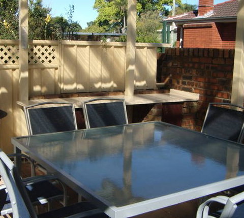 Marigold Cottage - Kingaroy Accommodation 4