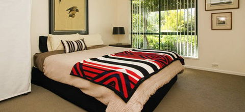Banksia Garden Retreat - Kingaroy Accommodation 3
